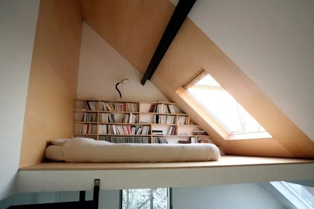 sloped-roof-in-inner-decoration-06 سقف شیبدار در فضای داخلی اتاق